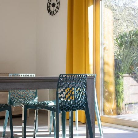 Domek Villa A 100Mt Dalla Spiaggia Capoterra Eksteriør bilde